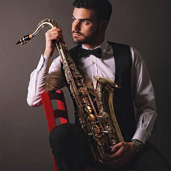Hire Sax Player Book Live Sax Performance Italy)