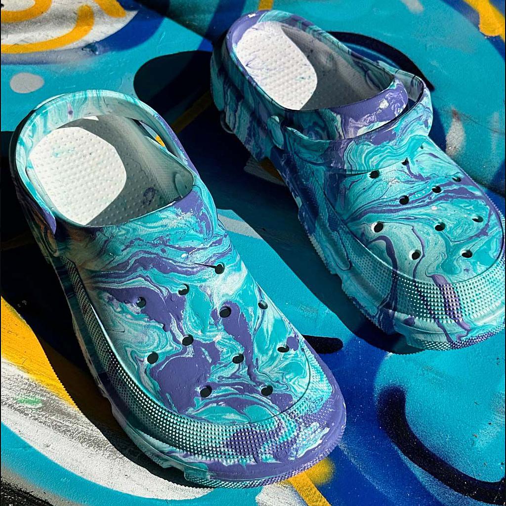 Custom Crocs California