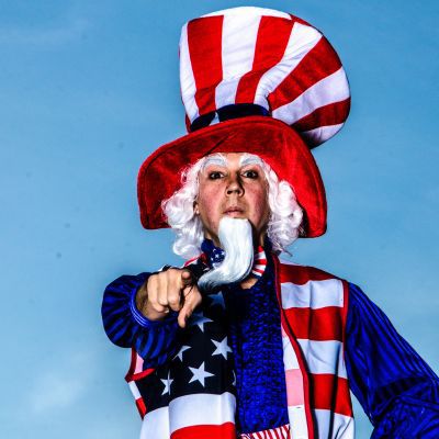 Uncle Sam stilt Performer
