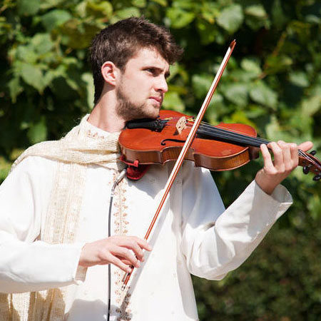 Bollywood Violinist