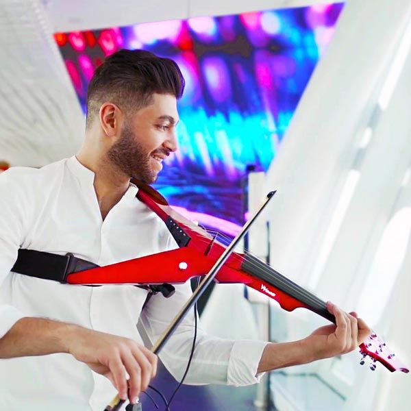 Violinista solista maschile Dubai