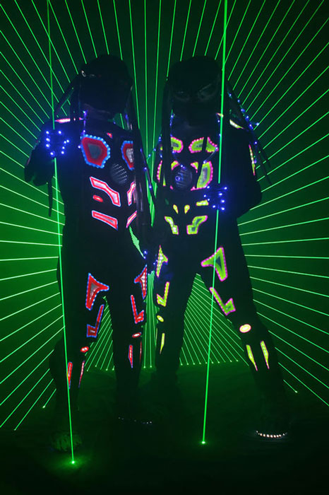 LED Predators Laser Show - Hire LED Act | Scarlett Entertainment Prague