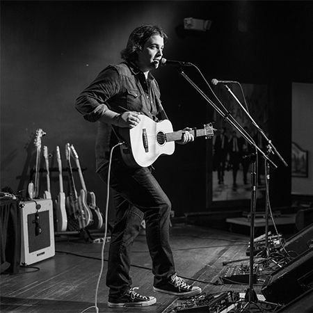 Solo-Sänger & Looping-Act