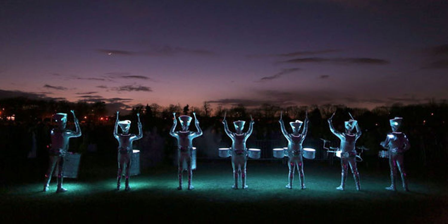 LED Artists Light Up Christmas Switch On