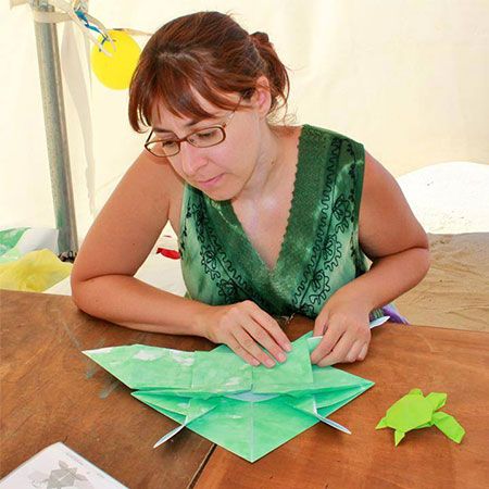 Alice nel paese delle meraviglie e i protagonisti in origami