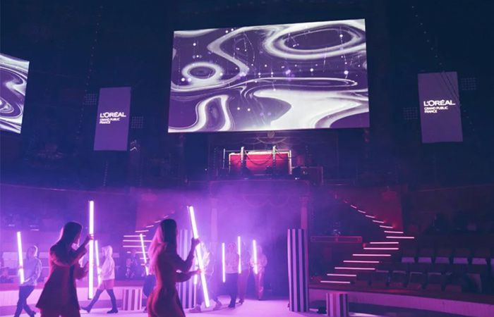 Book Laser Show France | Scarlett Entertainment