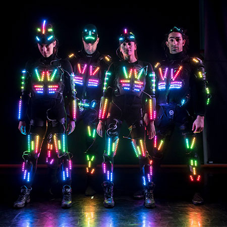 Espectáculo de baile con luces LED en Italia