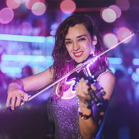 Violinista LED femenina