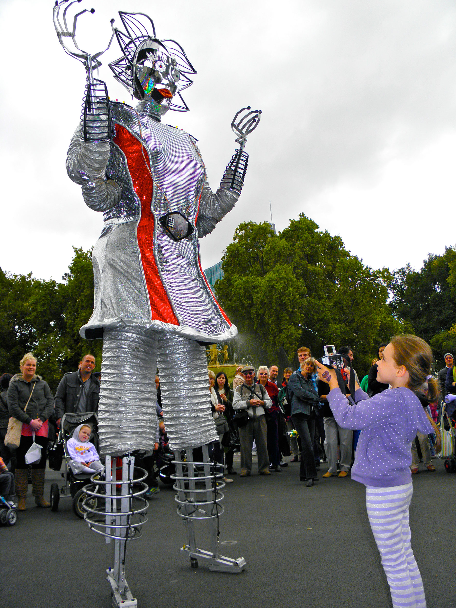 Stilt Walking Android Walk Around Robot Melbourne Stilt Act Melbourne