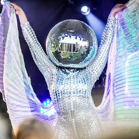 Mirror Walkabout Characters