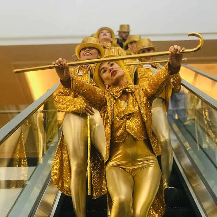 Flashmob di scale mobili