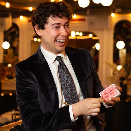 Close Up Magician NYC