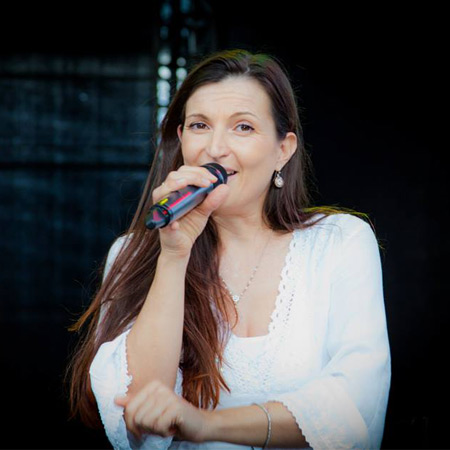 Female Vocalist Kathrin