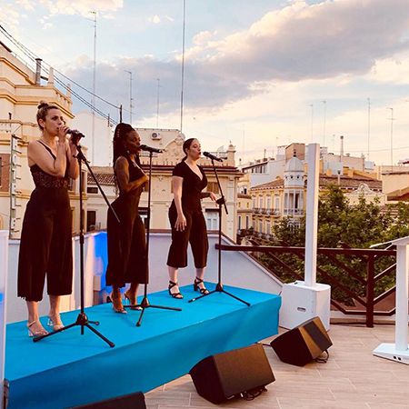 Female R&B Vocal Trio Barcelona