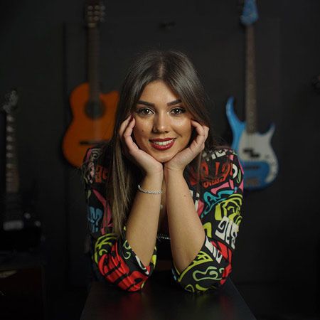 Female Pop Rock Singer Turin