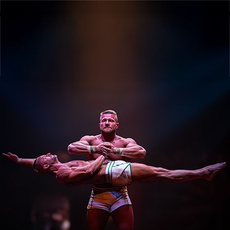 Hand to Hand Male Duo