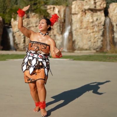 Authentic Polynesian Dancer