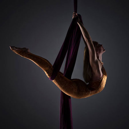 Aerial Circus Performer UK