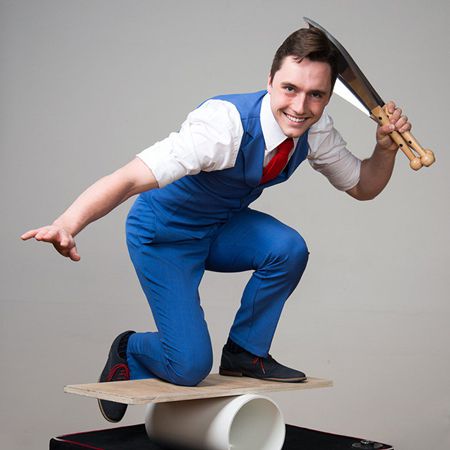 Juggling & Acrobalance Show