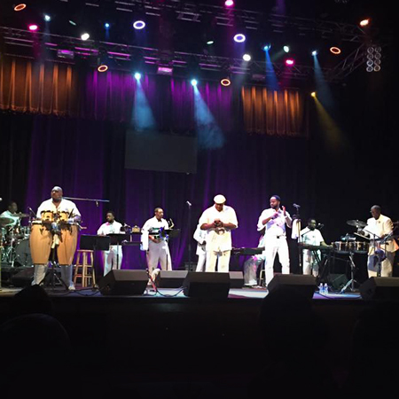Erde Wind & Fire Tribute Band