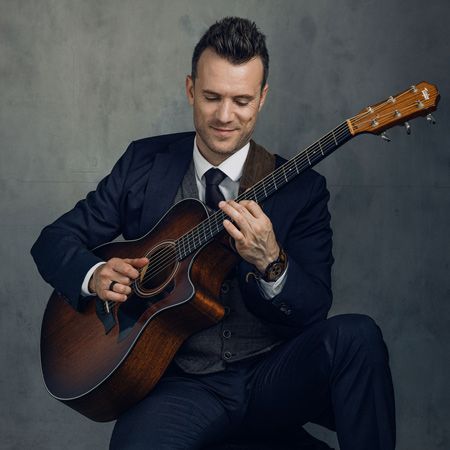 Guitar & Live Looping Artist