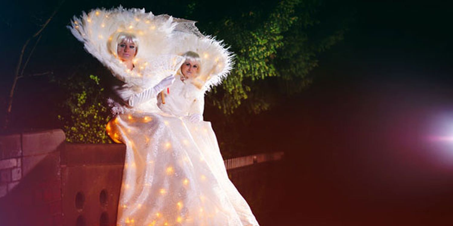 Crystal Moon Stilt Walkers To Illuminate F1