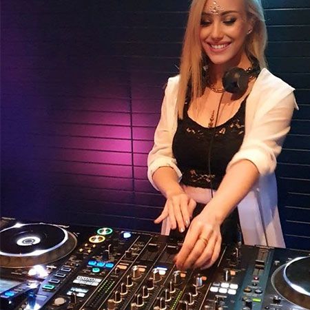 Hire Female House DJ UAE | Scarlett Entertainment