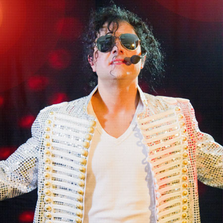 Book Our Michael Jackson Impersonator