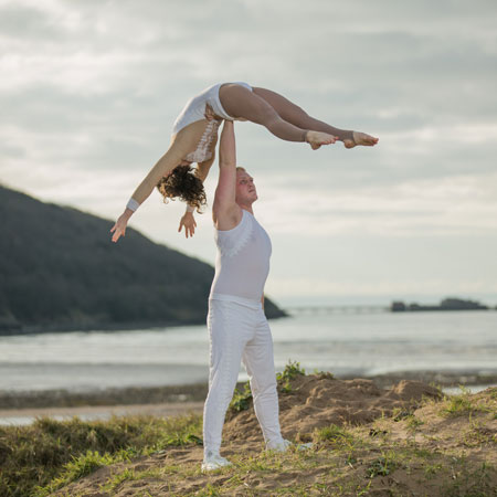 Hand to Hand Acrobatic Duo