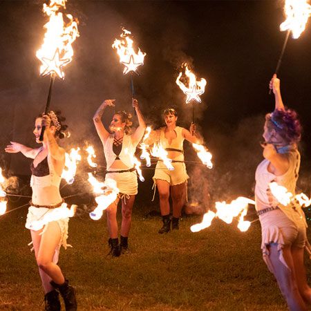 Spectacle de Spinning de Feu au Texas