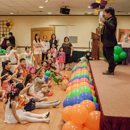 Close Up Magician Singapore