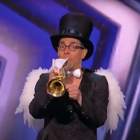 Magic Flying Trumpet Show