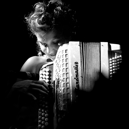 Mademoiselle Accordéoniste