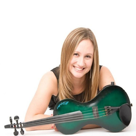 Violinist Joanne
