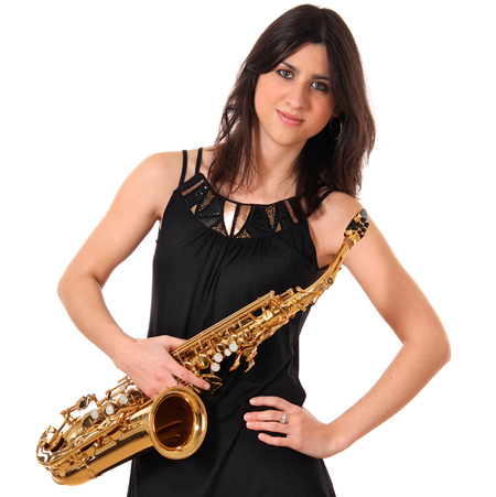 Weibliche Saxophonistin
