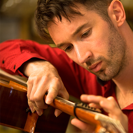 Guitarrista de flamenco Adam