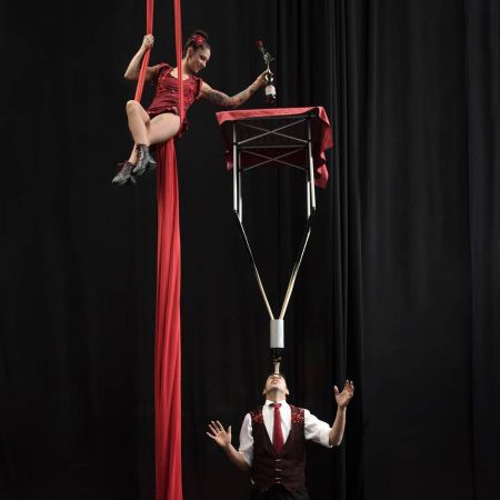 Spectacle de cirque comique et varié