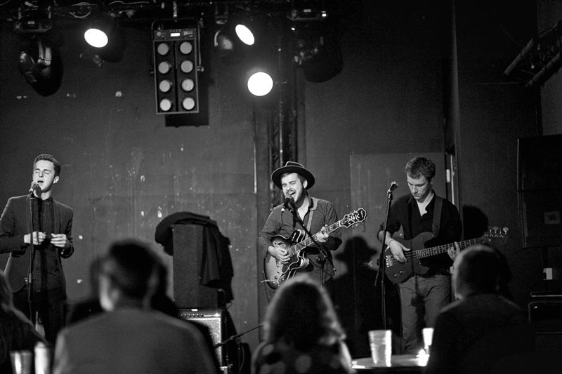 Book Folk Duo Hire Country Band Scarlett Entertainment UK