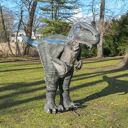 Dinosaur Walking Act Berlin