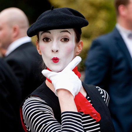 french mime woman