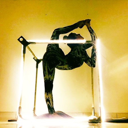 Dubai Acrobatic LED Cube