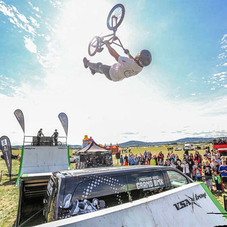 BMX y Artista de Acrobacias USA