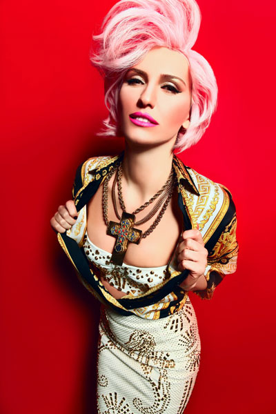 Female Electro Pop Singer & DJ - Pop Singer For Events | Scarlett ...