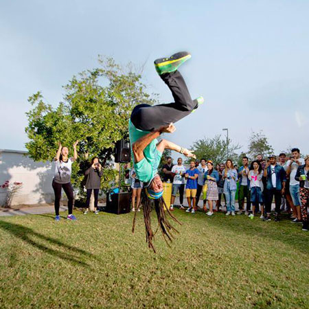 Danseurs de Capoeira à Dubaï