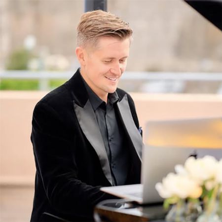 Pianist French Riviera