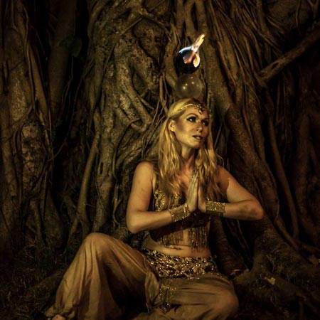 Belly Dancing Contact Juggler