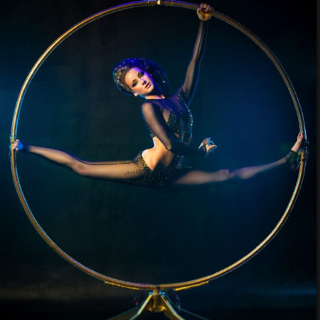 Aerial & Acrobat St Petersburg