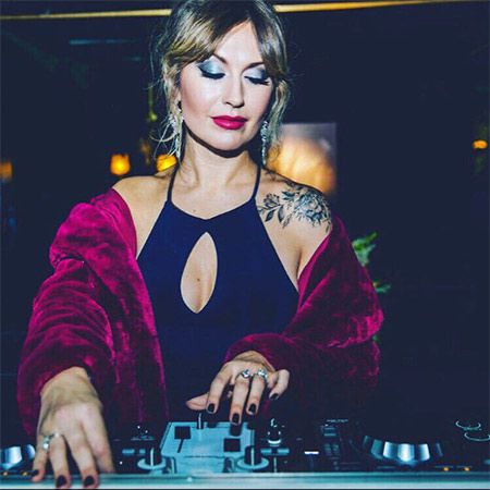 <span>Female Party DJ Stoccolma</span>