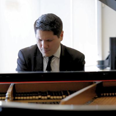 Professional Event Pianist IL