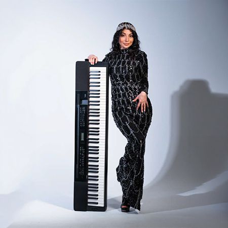 Multi-Instrumental Pianist